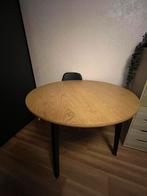 Ronde tafel inc 4 zwarte stoelen, Ophalen, 100 tot 150 cm, Rond, Zo goed als nieuw