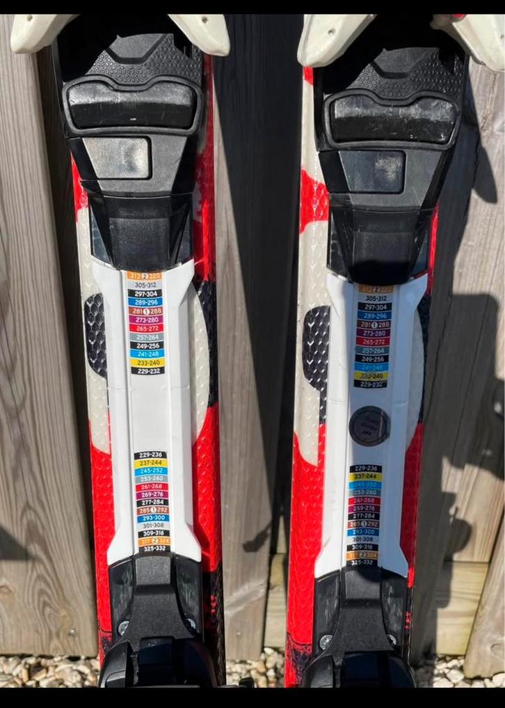 Atomic redster 1.30, Sport en Fitness, Skiën en Langlaufen, Zo goed als nieuw, Ski's, Atomic, 160 tot 180 cm, Ophalen of Verzenden