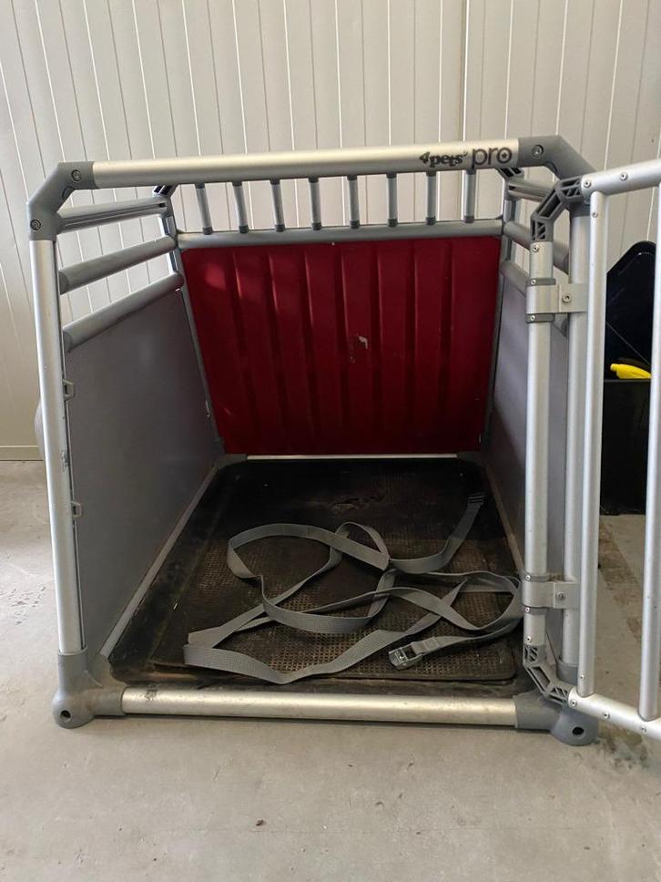 Autobench hond 4pets Pro 3 medium, Dieren en Toebehoren, Hondenbenches, Gebruikt, Ophalen