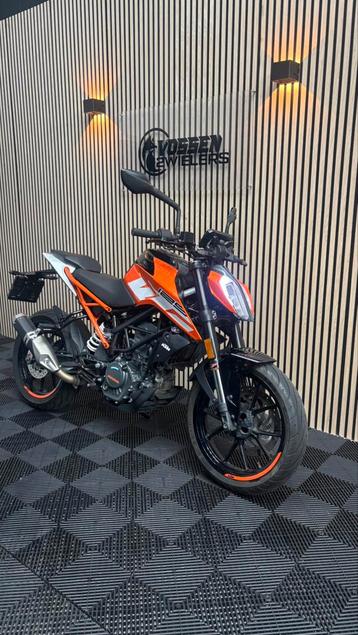 KTM Duke 125 | ABS | 8.600 km | A1 | Garantie beschikbaar voor biedingen