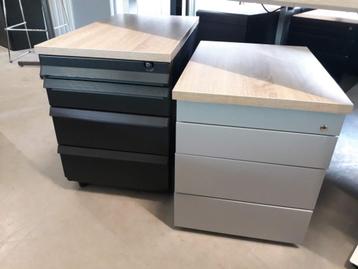  Bureau Ladeblokken