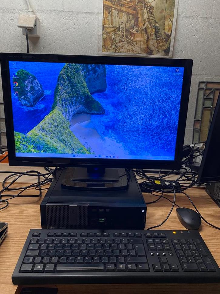 Dell Optiplex i3 pc Windows 11 + Officepakket + Wifi, Computers en Software, Desktop Pc's, Zo goed als nieuw, 4 Ghz of meer, SSD