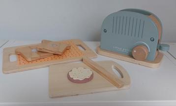 Little Dutch Houten Speelgoed Broodrooster Set beschikbaar voor biedingen