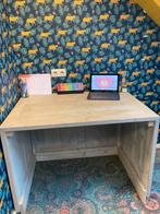 Mooi, houten bureau, Huis en Inrichting, Bureaus, Zo goed als nieuw, Ophalen