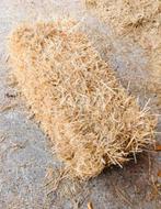 Kleine balen stro, Ophalen, Vee