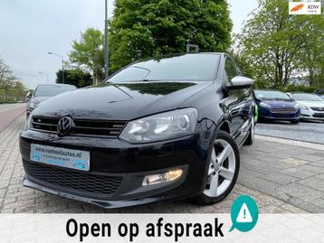 Volkswagen Polo 1.2 TSI Black Edition A-C Elek Pakket Lmv Cr beschikbaar voor biedingen