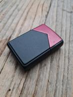 Zippo Marlboro Red Aansteker, Ophalen of Verzenden, Gebruikt