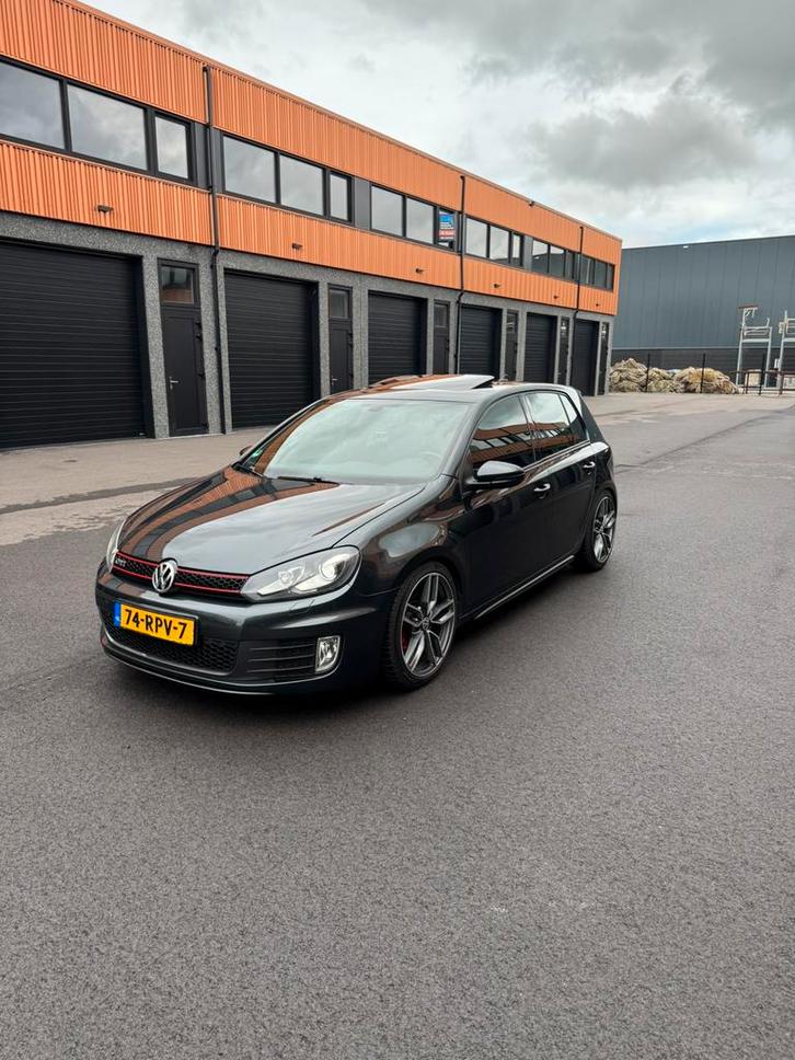 Volkswagen Golf gti 2.0 155KW 2011 Grijs, Auto's, Volkswagen, Bedrijf, ABS, Airbags, Airconditioning, Alarm, Bluetooth, Bochtverlichting