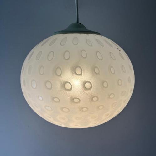Design hanglamp matglas bol – Peill & Putzler | midcentury, Huis en Inrichting, Lampen | Hanglampen, Nieuw, 50 tot 75 cm, Glas