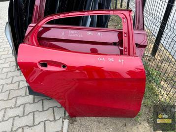 Mercedes GLA W156 Rechter achterdeur beschikbaar voor biedingen