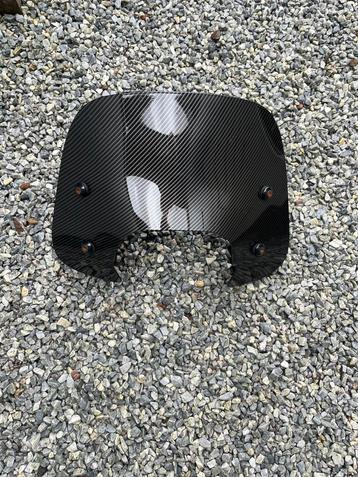 Windscherm vespa sprint carbon beschikbaar voor biedingen