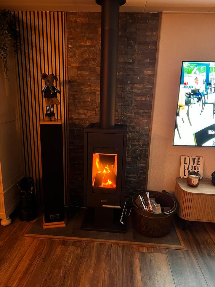Houtkachel - Sfeervolle Warmte voor Uw Woning, Huis en Inrichting, Kachels, Zo goed als nieuw, Vrijstaand, Houtkachel, Hout, Ophalen