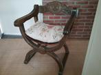 Antieke stoel met mooi houtsnijwerk, Antiek en Kunst, Antiek | Meubels | Stoelen en Banken, Ophalen