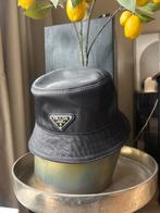 Prada Hoed - Zwart maat M (57cm), Ophalen of Verzenden, Zo goed als nieuw, One size fits all, Hoed