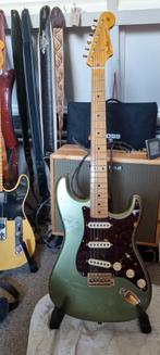 Fender CS Statocaster 50's relic, Muziek en Instrumenten, Ophalen, Zo goed als nieuw, Solid body, Fender