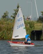 Optimist compleet, Watersport en Boten, Zeilen en Zeiltoebehoren, Gebruikt, Minder dan 15 m², Overige typen, Ophalen