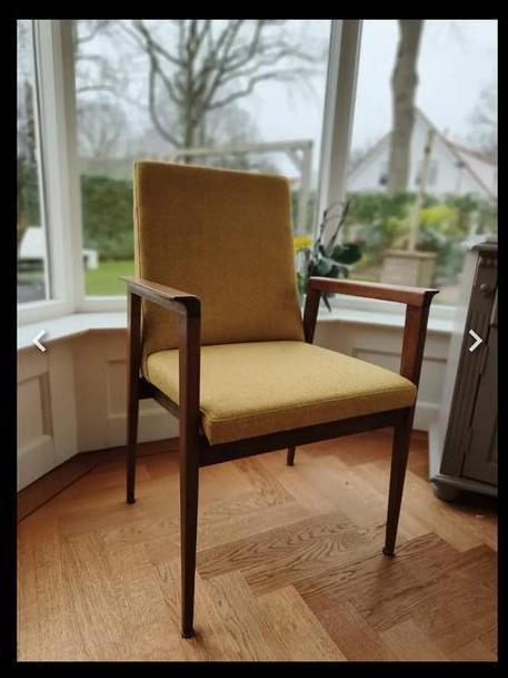 Thonet Stoel - Vintage Jaren 50/60, Huis en Inrichting, Fauteuils, Gebruikt, Hout, Stof, Minder dan 50 cm, Minder dan 75 cm, Ophalen