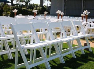 Prachtige weddingchairs te huur! Bruiloftstoelen-feest-event beschikbaar voor biedingen