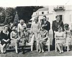 35 Prinses Beatrix en de heer Claus von Amsberg, Ophalen of Verzenden, Zo goed als nieuw, Nederland, Kaart, Foto of Prent