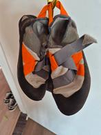 Gordel met klimmen schoenen, Ophalen of Verzenden, Gebruikt, Klimsportschoenen