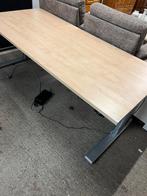 Verstelbare bureau, Ophalen, ., ., .