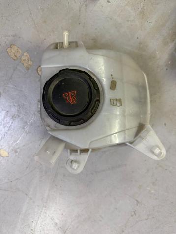 VW Audi Expansievat 2Q0 121 407 A Origineel beschikbaar voor biedingen