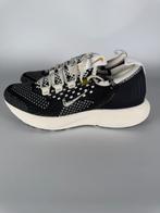 Nike React Vision Flyknit Sneakers – Maat 36, Verzenden, Zo goed als nieuw, Nike, Jongen of Meisje