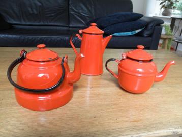 3 st. Nette retro emaille kannetjes, oranje beschikbaar voor biedingen