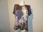 Marccain mooi shirt zijde voorkant lely print kleuren N6/44
