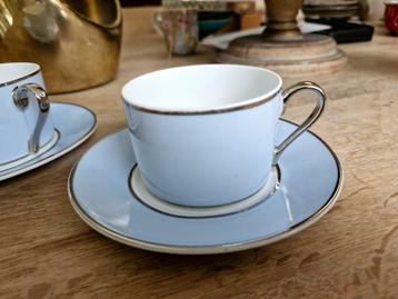 Eichholtz kop en schotels - lichtblauw met zilveren randje beschikbaar voor biedingen