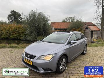 Seat Leon ST 1.2 TSI | Pano | Stoelverwarming | Trekhaak beschikbaar voor biedingen