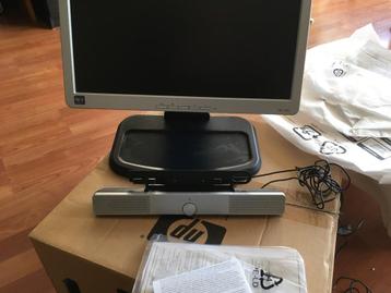 HP 1740 Monitor