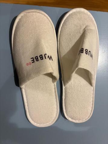 Sloffen wit 29 cm lang met rubber zolen sauna slippers beschikbaar voor biedingen