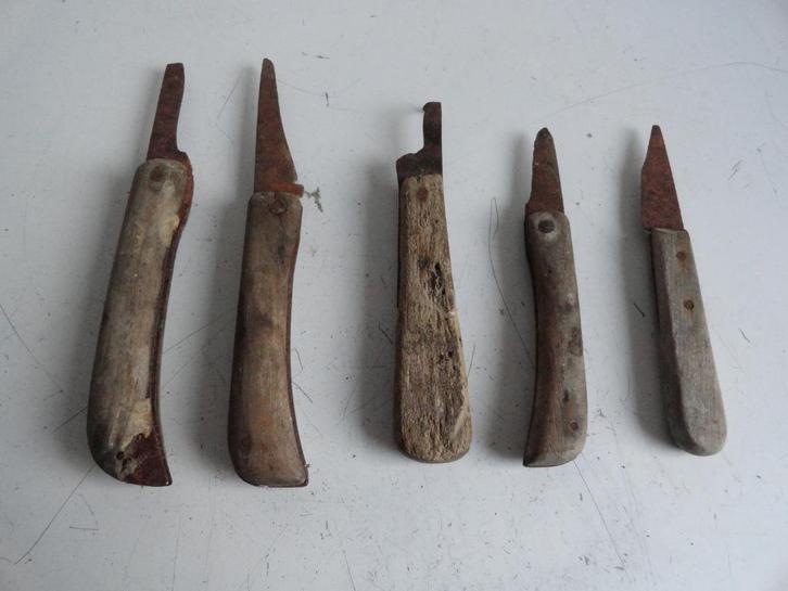 Zakmessen en mesjes, antiek, Antiek en Kunst, Antiek | Gereedschap en Instrumenten, Verzenden