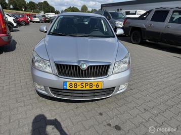 Skoda Octavia Combi 1.2 TSI Elegance beschikbaar voor biedingen