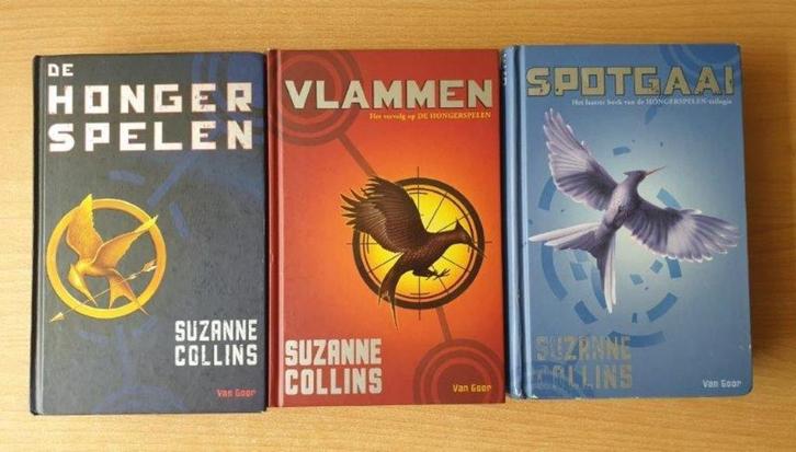 Suzanne Collins - 3x De Hongerspelen (HC), Boeken, Fantasy, Gelezen, Ophalen of Verzenden