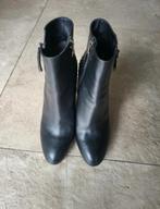 Botjes Tosca Blu maat 40., Schoenen met lage hakken, Ophalen of Verzenden, Zo goed als nieuw, Tosca Blu