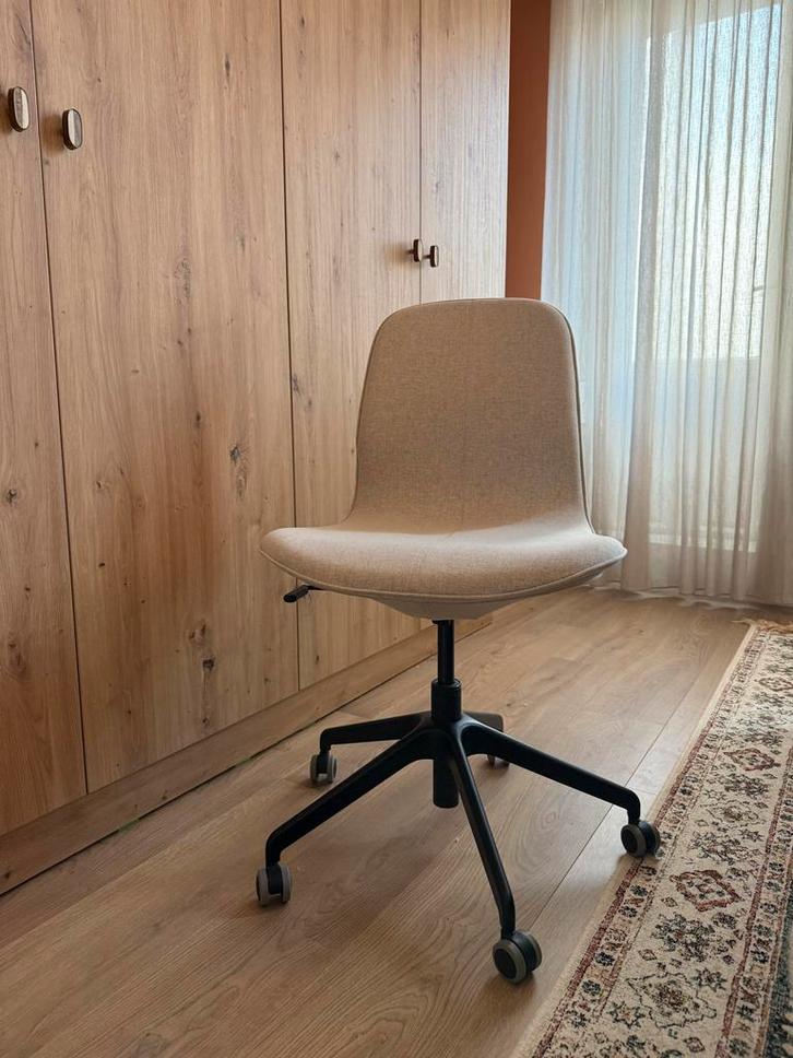 Beige Bureaustoel Langfjäll (IKEA) - Nieuwstaat!, Huis en Inrichting, Bureaustoelen, Nieuw, Bureaustoel, Beige, Ophalen