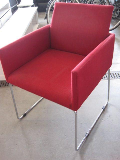 Pippa eetkamerstoel metaal / stof rood, Huis en Inrichting, Stoelen, Gebruikt