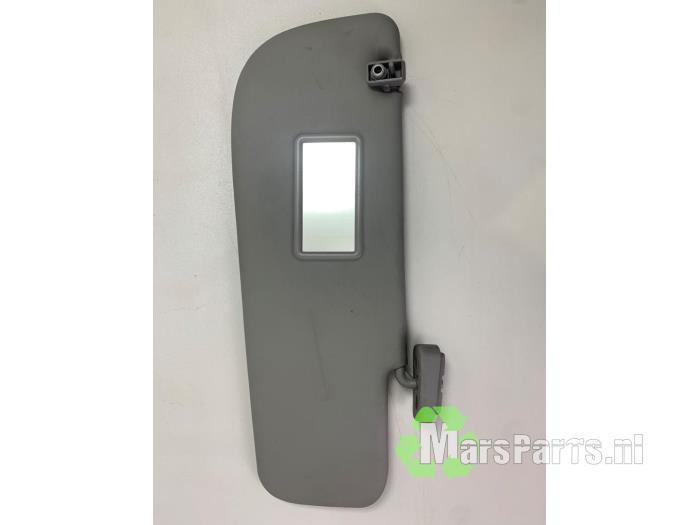 Zonneklep van een Fiat Doblo, Auto-onderdelen, Interieur en Bekleding, Fiat, Gebruikt, 3 maanden garantie, Ophalen of Verzenden