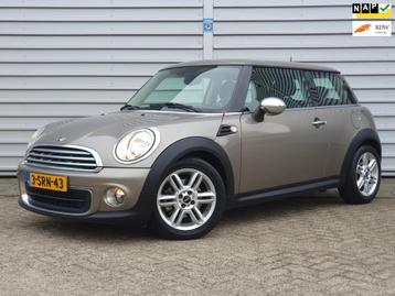 Mini Mini 1.6 One Navi /1e Eigenaar!/ Vol Dealer OH! beschikbaar voor biedingen