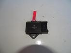 honda cb750  rc42  seven fifty  spanningsregelaar, Motoren, Ophalen of Verzenden, Gebruikt