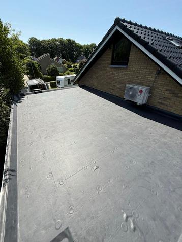 Dakdekker epdm leggen bitumen branden beschikbaar voor biedingen