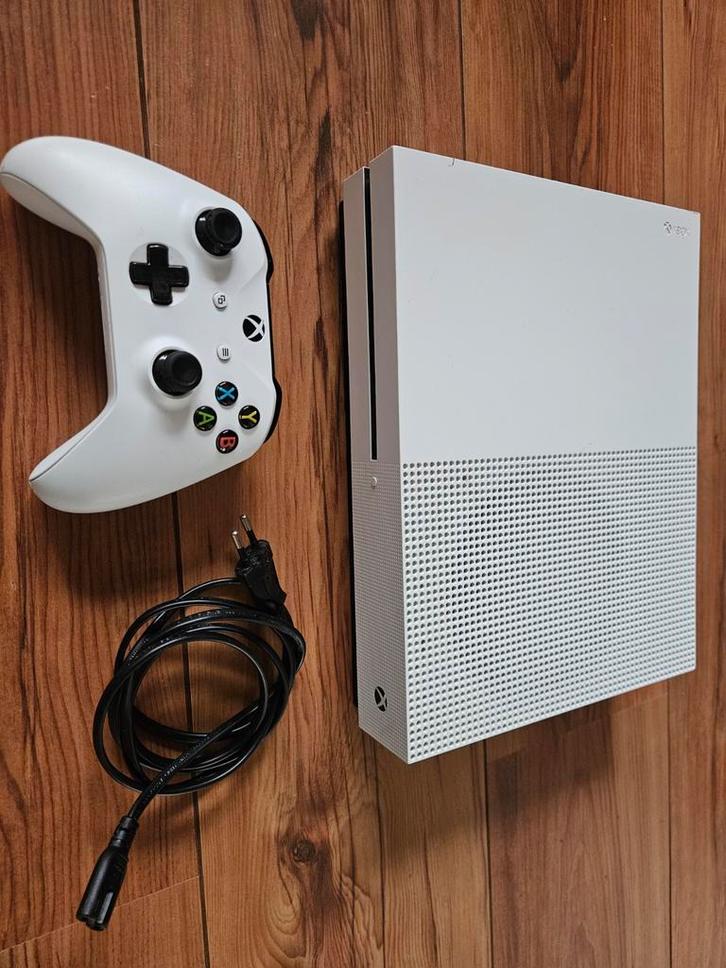 Xbox One S met controller, Spelcomputers en Games, Spelcomputers | Xbox One, 500 GB, Met 1 controller, Ophalen of Verzenden