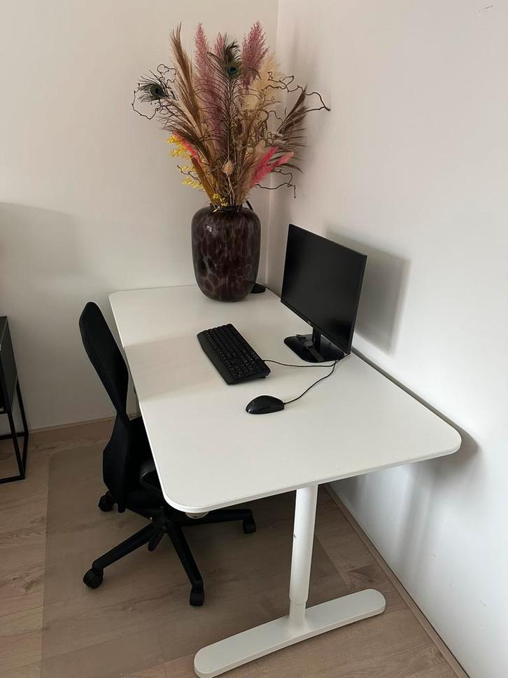 IKEA BEKANT Bureau Wit – 160x80 cm – In Hoogte Verstelbaar, Huis en Inrichting, Bureaus, Zo goed als nieuw, In hoogte verstelbaar