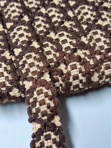 1 haspel 25 m heel mooi stevig vintage sierband beschikbaar voor biedingen