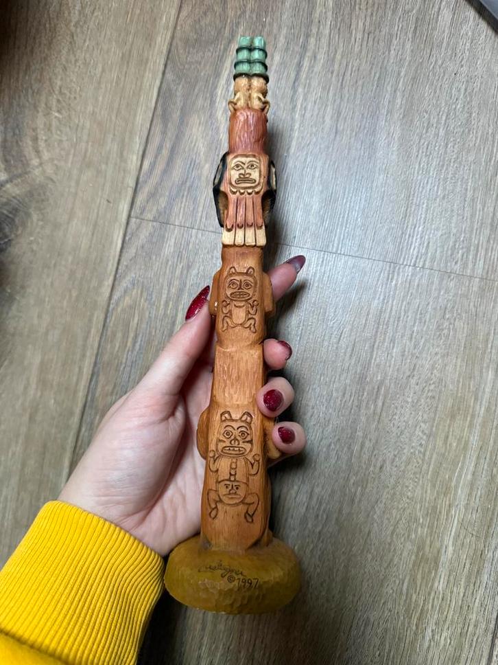 Castagna Totempaal - Handgesneden Italiaans Kunstwerk, Antiek en Kunst, Kunst | Beelden en Houtsnijwerken, Ophalen