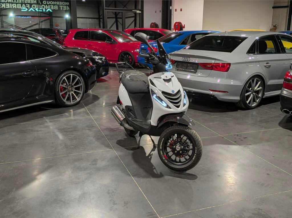 Piaggio zip 187cc in onderdelen, Fietsen en Brommers, Scooters | Piaggio, Zo goed als nieuw, Zip, Benzine, Ophalen of Verzenden