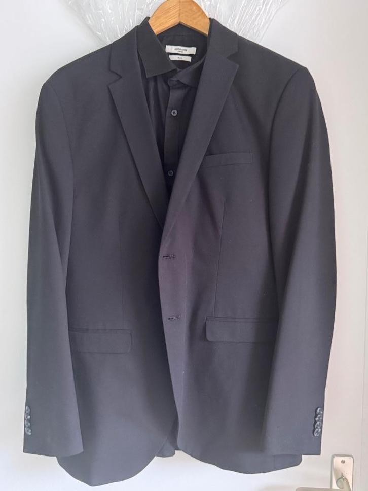 Jack & Jones zwart slim fit pak met overhemd, maat 52, Kleding | Heren, Kostuums en Colberts, Zo goed als nieuw, Maat 52/54 (L)