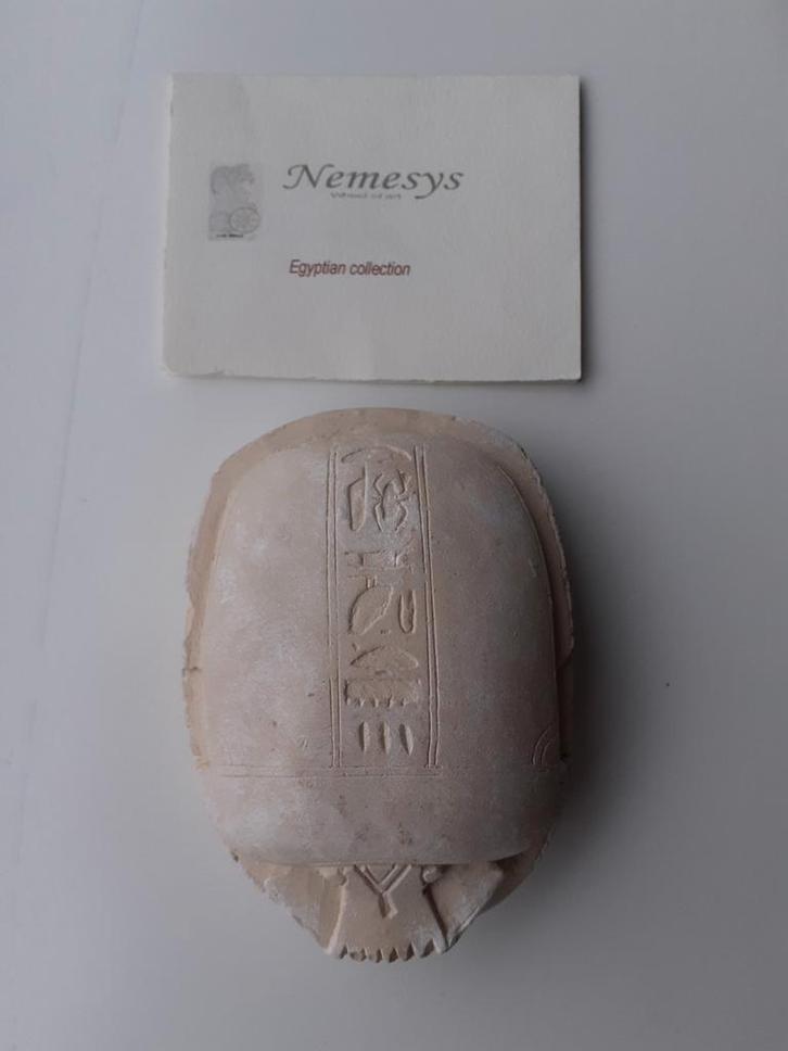 Antieke Egyptische Scarabee Replica - 11 cm, Antiek en Kunst, Kunst | Designobjecten, Ophalen of Verzenden